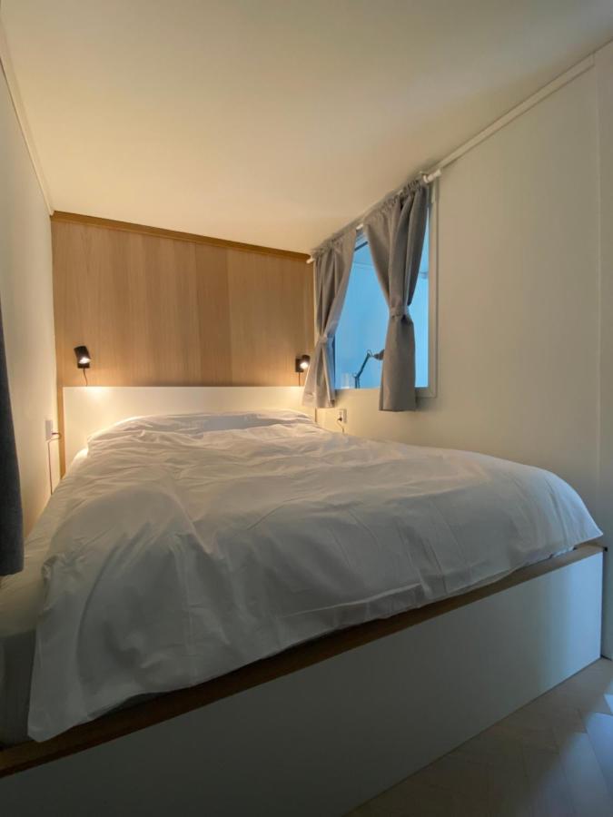 Entire Renovated Apartment From 1780 With Kitchen, Bath, Bedroom, And Living Room In Skuteviken 卑爾根 外观 照片