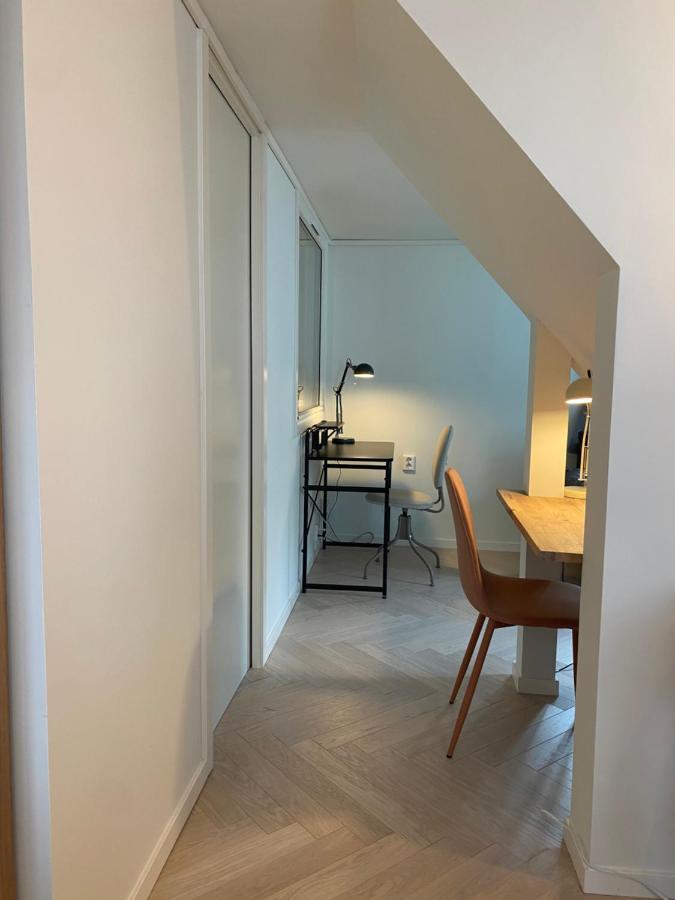 Entire Renovated Apartment From 1780 With Kitchen, Bath, Bedroom, And Living Room In Skuteviken 卑爾根 外观 照片