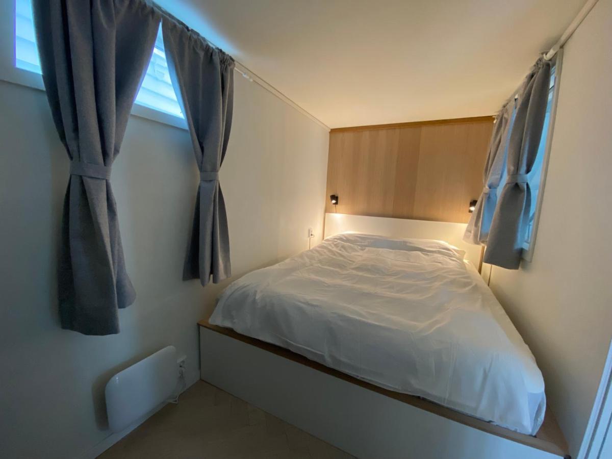 Entire Renovated Apartment From 1780 With Kitchen, Bath, Bedroom, And Living Room In Skuteviken 卑爾根 外观 照片
